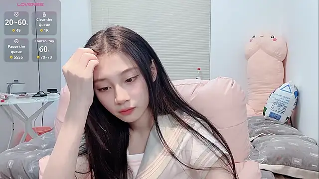 lris-Beauty live sex cam