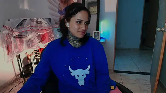 TinnaDawsom's cam snapshot