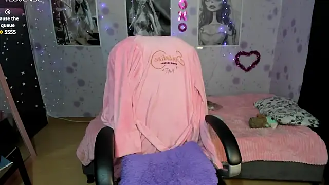 Medussa_katt's cam snapshot