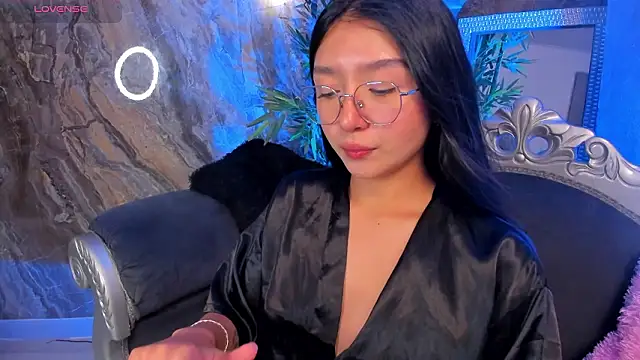 sydney_miller_'s cam snapshot