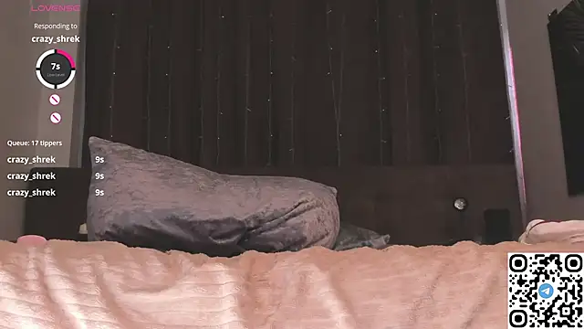 EmmaPratt's cam snapshot