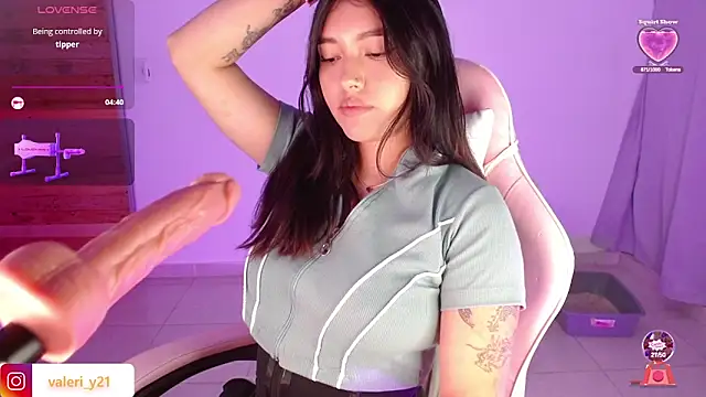 Moonbell_bell's cam snapshot