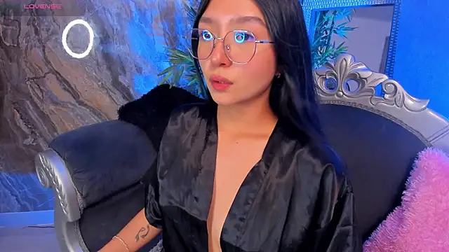 sydney_miller_'s cam snapshot