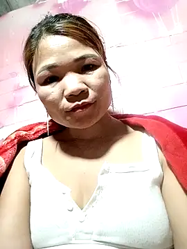 maymay-2000's cam snapshot