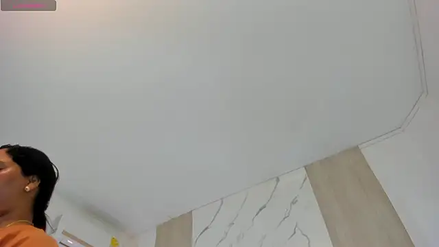 EmiliWilliams live sex cam