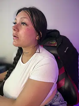 Miia__Taylor's cam snapshot