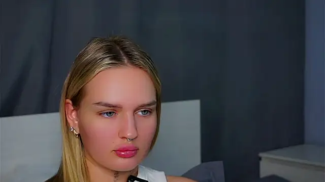 AmyLowe04's cam snapshot