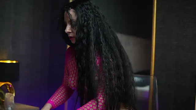 GiaEasyIce's cam snapshot