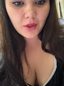 Maru_lovely992299's cam snapshot