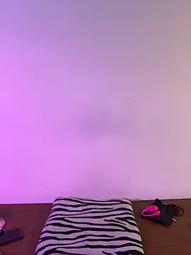 Felicia_smok3 live sex cam