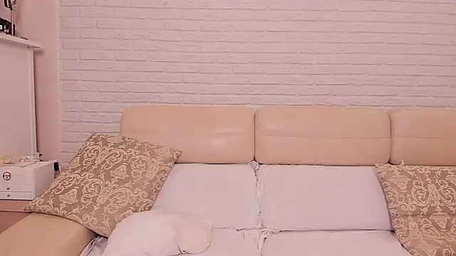 LovelyCaprice's cam snapshot