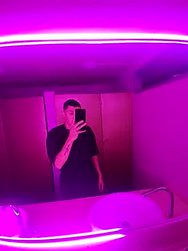 AlexP1090's cam snapshot