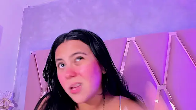 Emily_Black1's cam snapshot