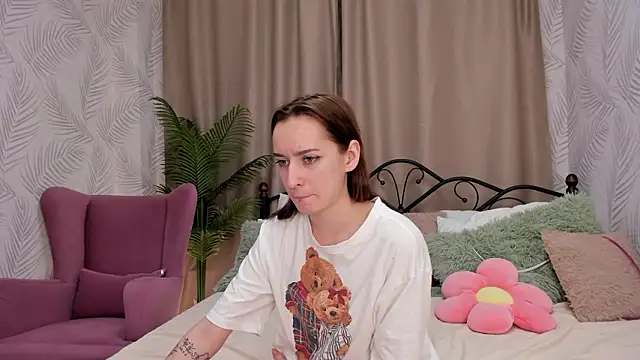 Hi__Karuuu's cam snapshot