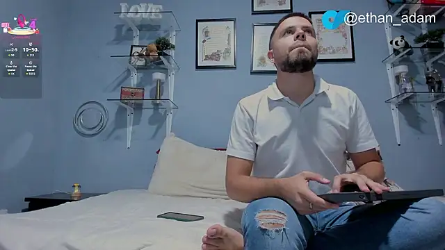 ETHAN_ADAM's cam snapshot