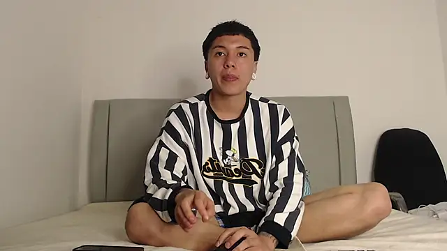 alex-lover live sex cam