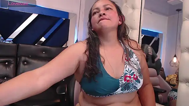 Rhachel_evans's cam snapshot