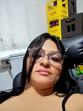 Linda_Lars live sex cam