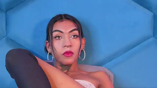 Kaataleya_horny live sex cam