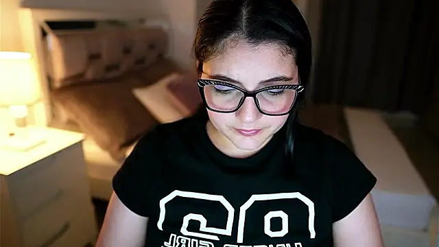 Camilaa_bueno live sex cam