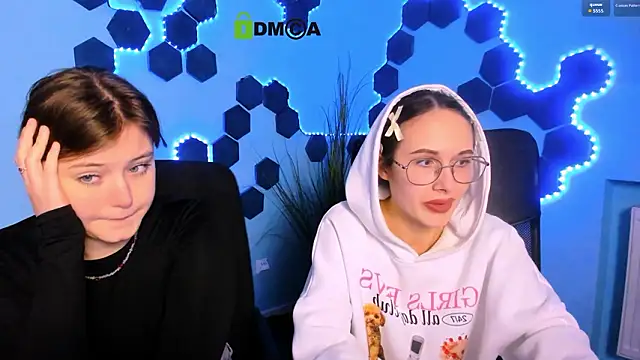 nikole_kitt's cam snapshot