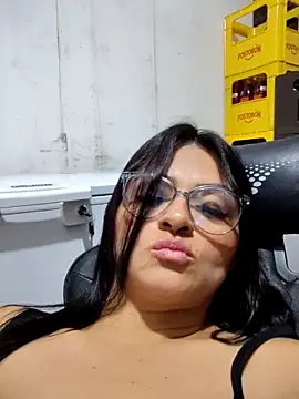 Linda_Lars live sex cam