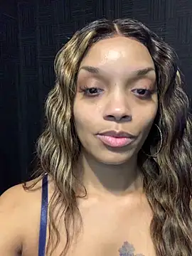 Rakiyahcharms live sex cam