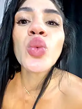 ScarletsXXX's cam snapshot