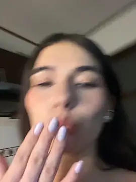 Coralinee_01 live sex cam