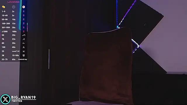 bigryann23 live sex cam