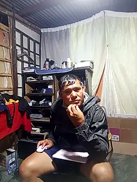 Franklin111230 live sex cam