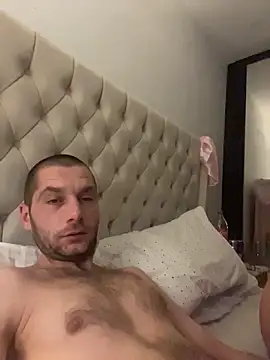 Kinkycouple142 live sex cam