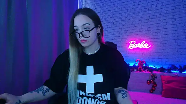 -Stacyy-'s cam snapshot