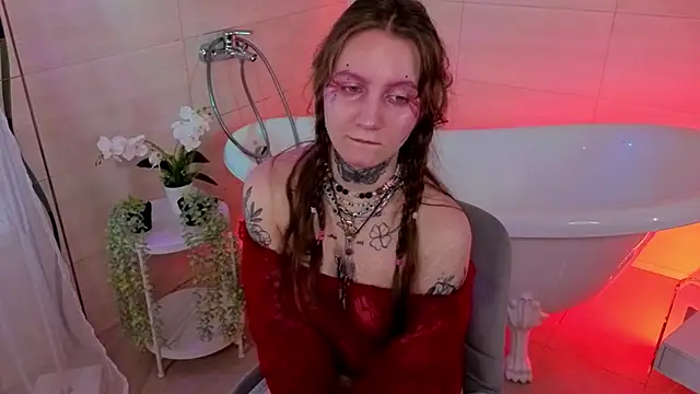 Lappyloo's cam snapshot