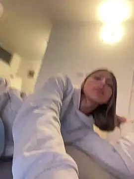 Ameellie's cam snapshot