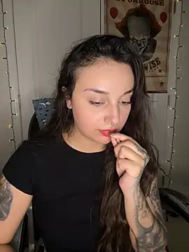 CharmingMaddie's cam snapshot