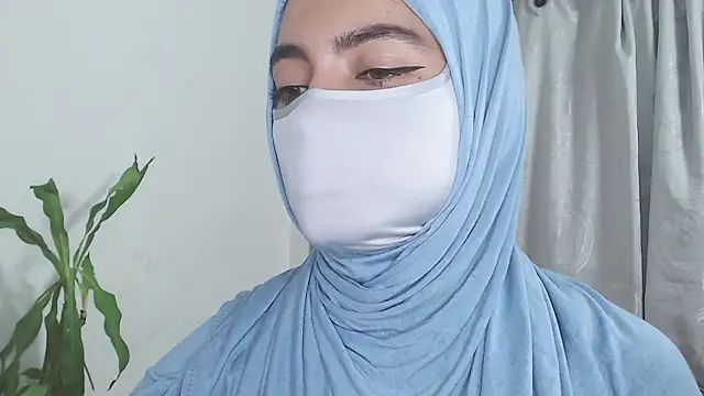 jade_nassar's cam snapshot