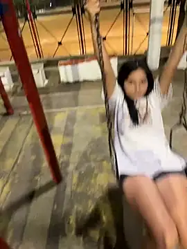 the_queen_of_street's cam snapshot