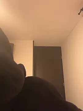 LuciaBabyJhonnes's cam snapshot