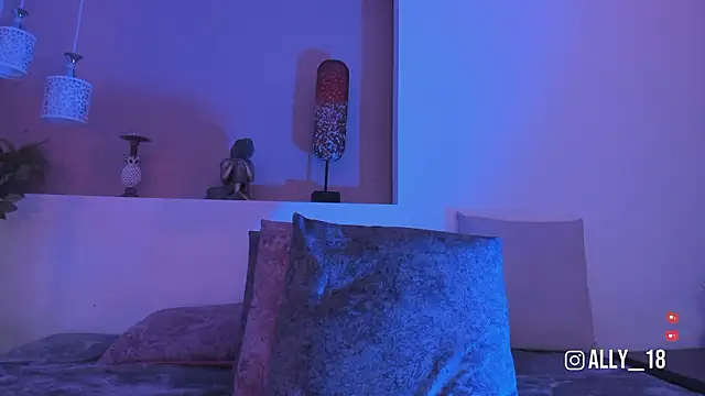 Ally_addams's cam snapshot