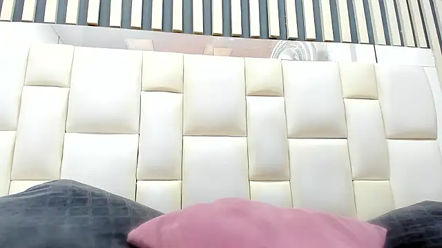 camila__herrera live sex cam