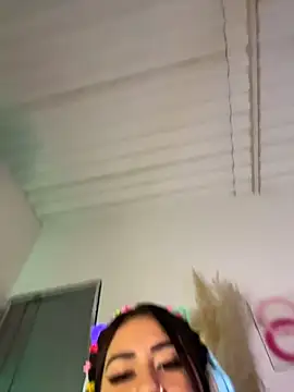 halana_squirts's cam snapshot