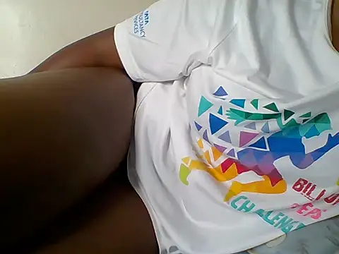 Miamilove-Xo's cam snapshot