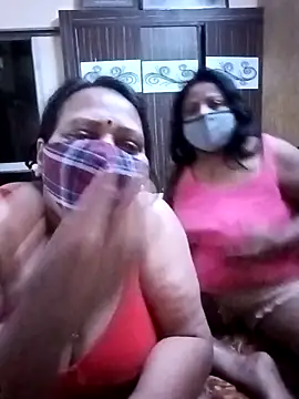 LoveOnStream live sex cam