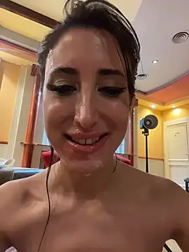 MiaFoxie live sex cam