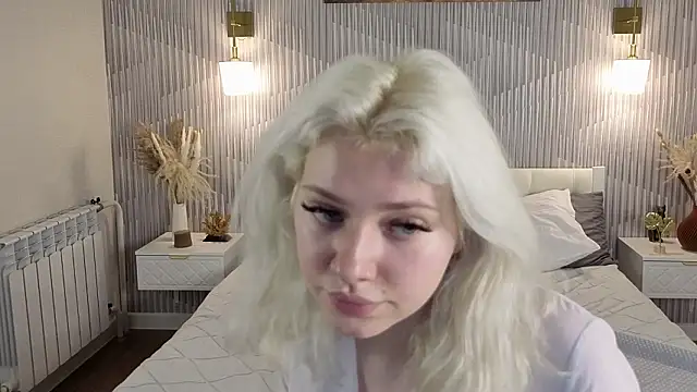 Kate_Krose's cam snapshot