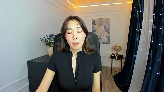 AnnaReyla live sex cam