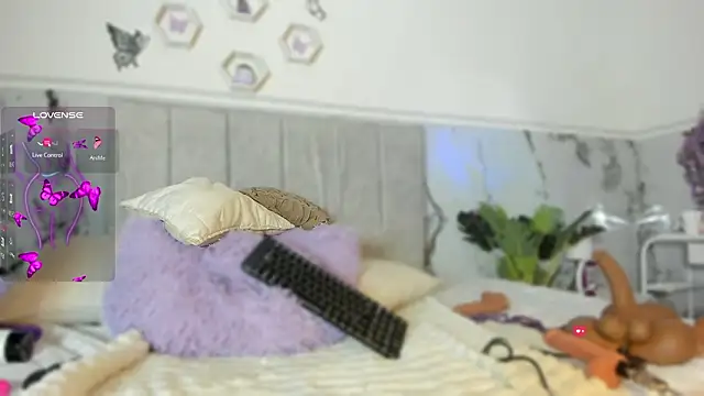 christal_cutee's cam snapshot