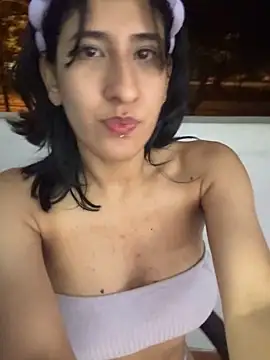 Violet_rousse7's cam snapshot