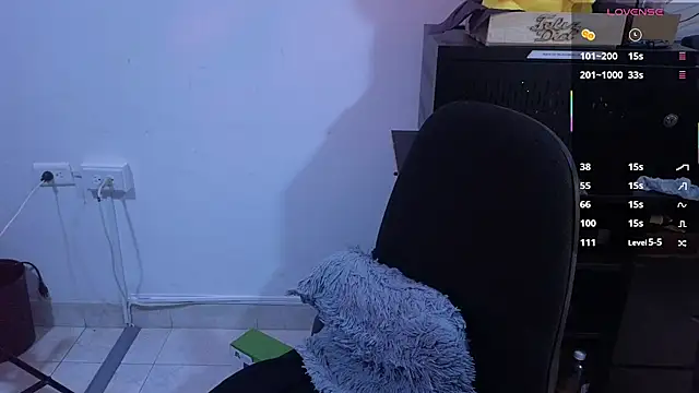 JuanCamiilo_66's cam snapshot